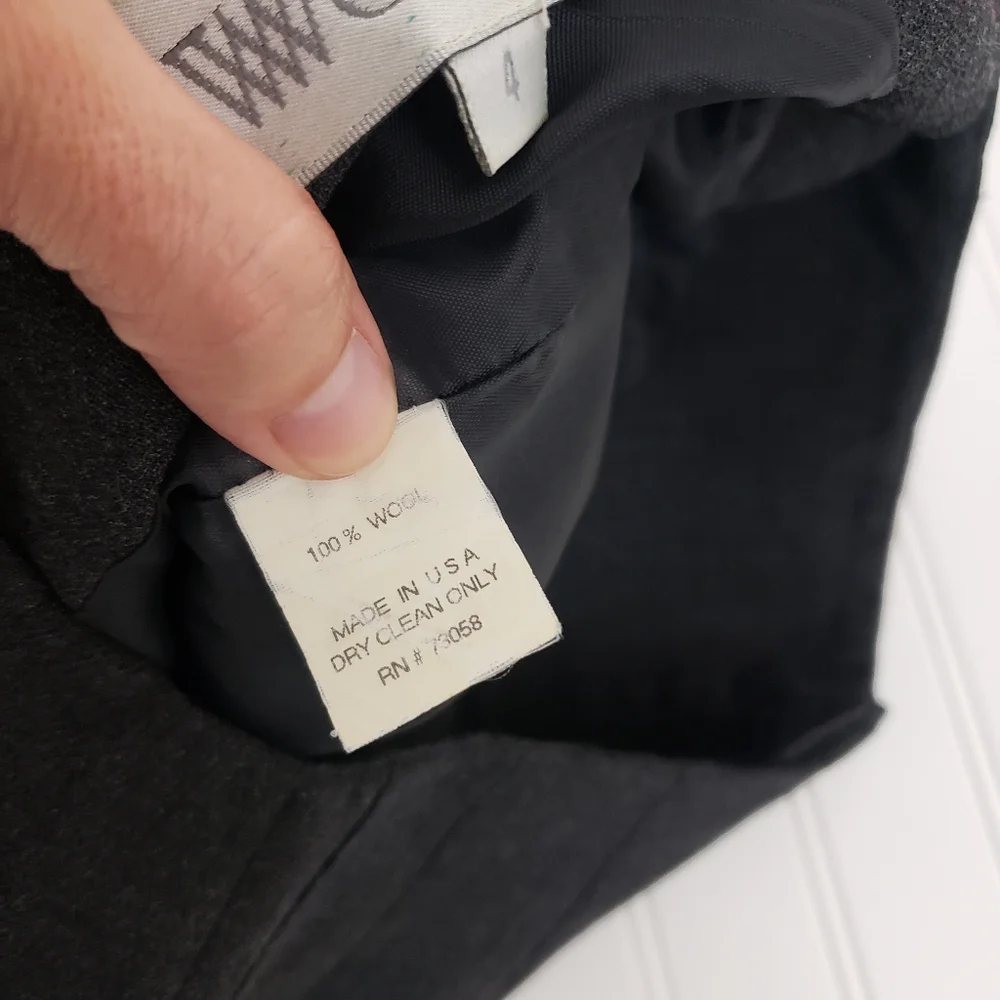 Worth Wool Pencil Skirt Dark Gray Zip Front size 4 Career Wear